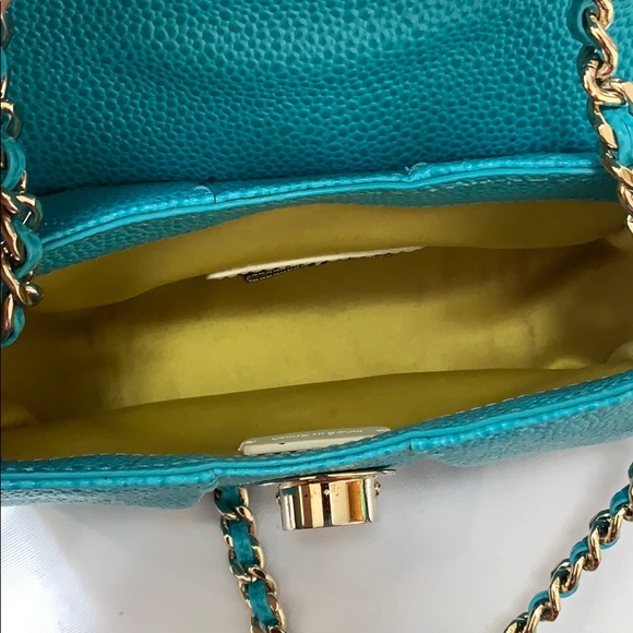 Henri Bendel Authentic Versatile Mini Bag - Picture 5 of 8